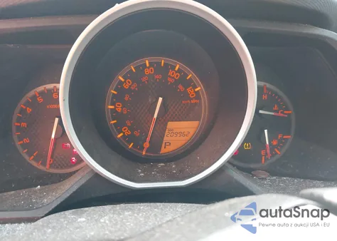 2010 Toyota 4Runner Sr5 V6 z USA, uszkodzony, nr VIN JTEZU5JR5A5013140